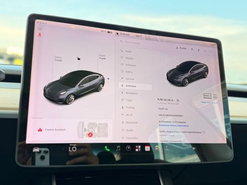 Used 2018 Tesla Model 3 Mid Range RWD image 37
