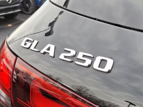Certified 2023 Mercedes-Benz GLA 250 GLA 250 w/ AMG Line Exterior image 30