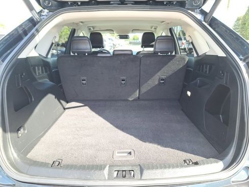 Used 2022 Ford Edge SEL w/ Convenience Package image 12