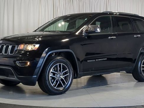 Used 2019 Jeep Grand Cherokee Limited AWD/4WD image 5