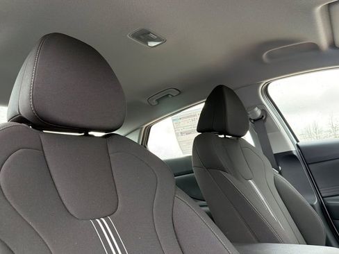 New 2026 Hyundai Elantra Blue image 14