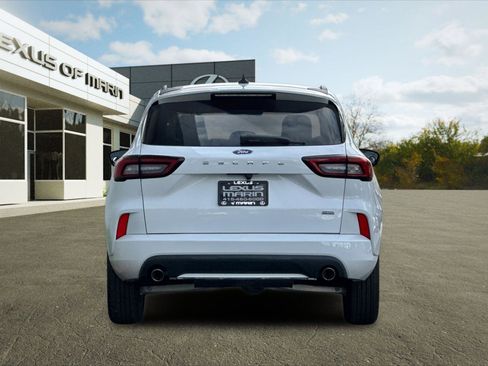 Used 2023 Ford Escape ST-Line w/ Equipment Group 301A image 9