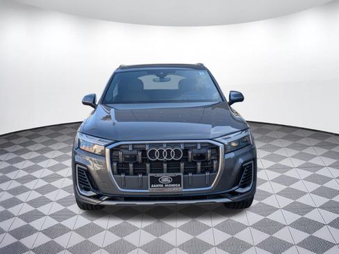 Used 2025 Audi Q7 3.0T Prestige w/ Prestige Package AWD/4WD image 8