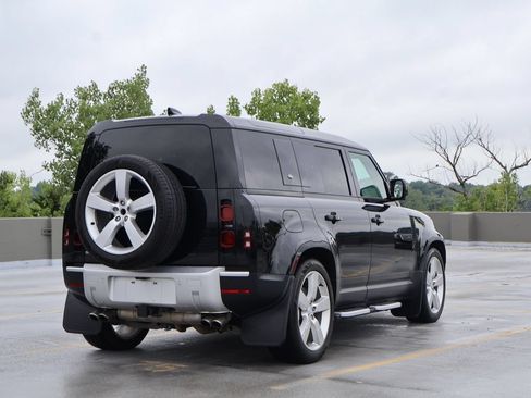 Used 2024 Land Rover Defender 110 SE AWD/4WD image 7