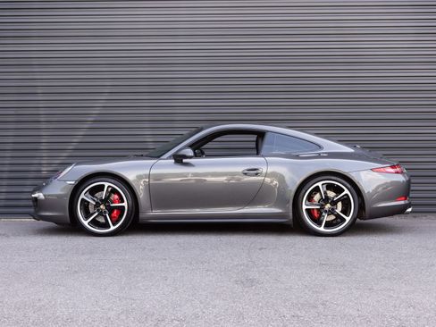 Used 2013 Porsche 911 Carrera 4S AWD/4WD image 2