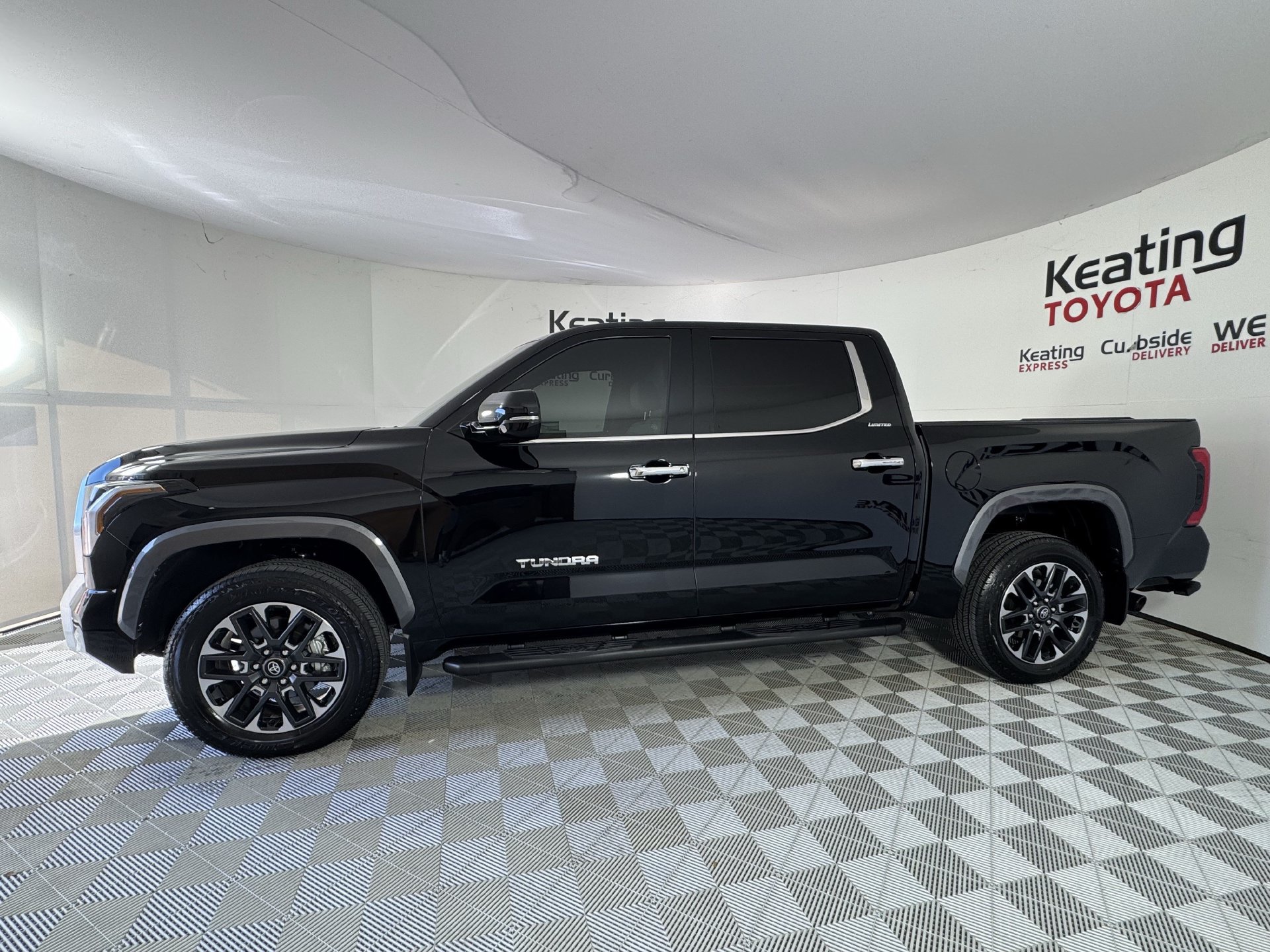 Certified 2026 Toyota Tundra Limited w/ Power Package AWD/4WD image 9