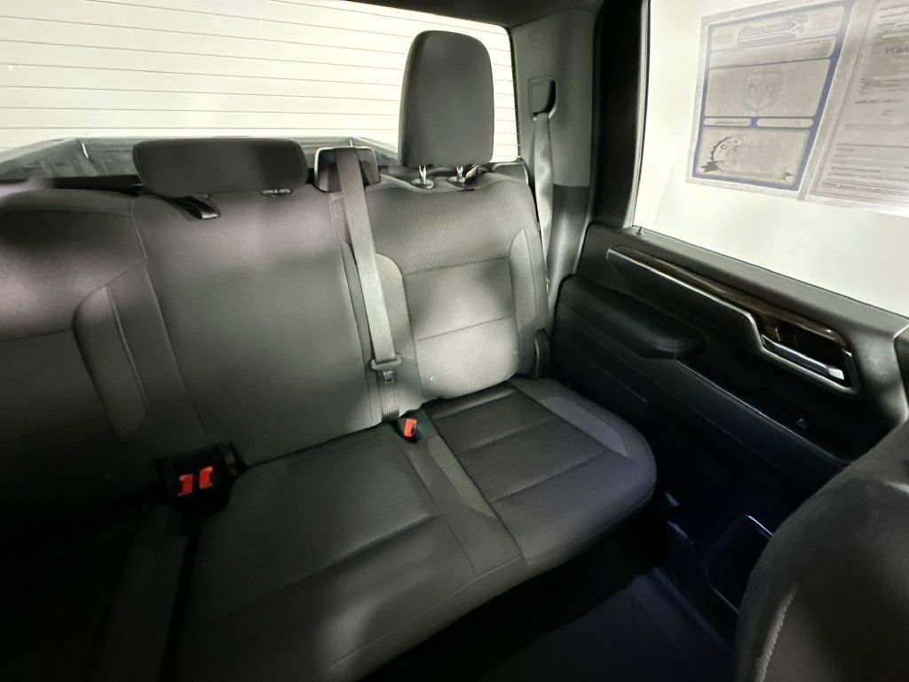 Used 2025 Chevrolet Silverado 2500 LT w/ Trail Boss Package AWD/4WD image 14