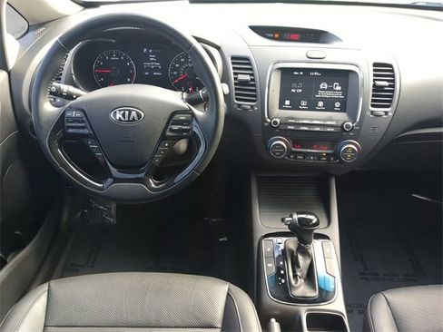 Used 2017 Kia Forte EX image 13