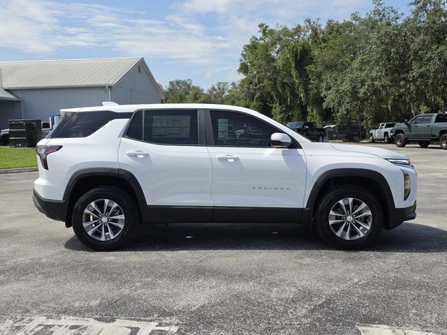 New 2027 Chevrolet Equinox LT w/ Convenience Package II FWD image 3