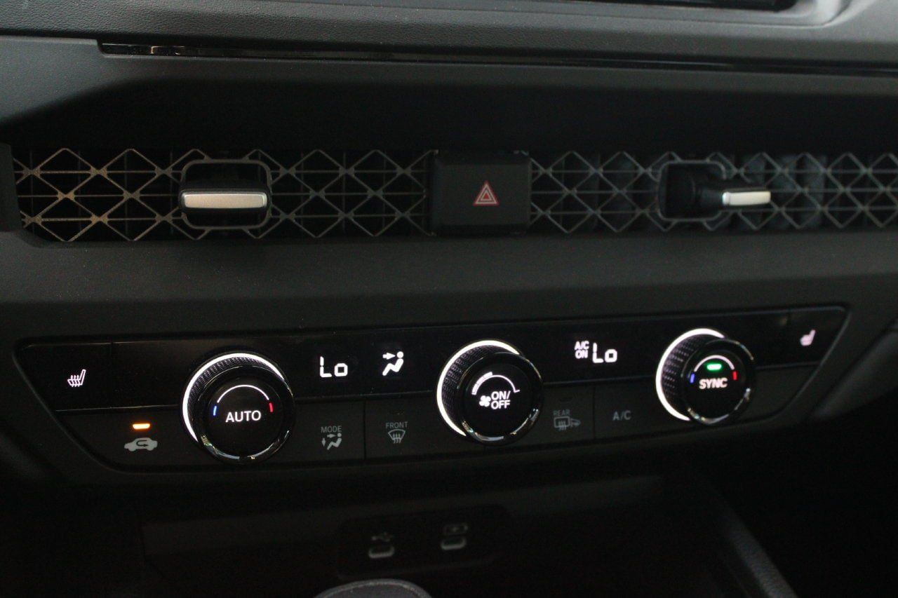 Used 2024 Honda Accord EX image 16