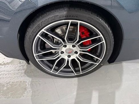 Used 2020 Chevrolet Corvette Stingray Preferred Cpe w/ 2LT Preferred Equipment Group RWD image 11