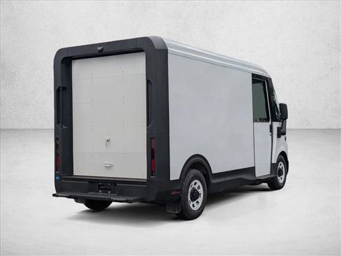 New 2025 Chevrolet Brightdrop 400 w/ Battery Pack, Max Range image 2