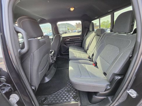 Used 2021 RAM 1500 Big Horn AWD/4WD image 14