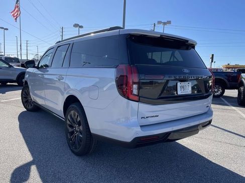 New 2025 Ford Expedition Max Platinum w/ Stealth Appearance Package image 25