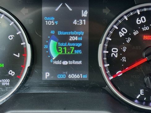 Used 2022 Toyota RAV4 XLE Premium FWD image 8