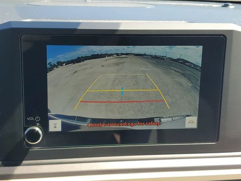 Used 2025 Toyota Tacoma SR5 RWD image 17