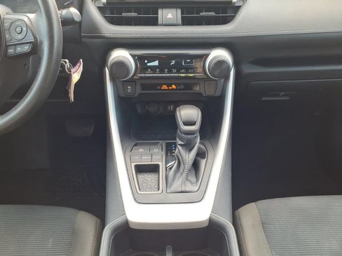 Used 2023 Toyota RAV4 LE FWD image 11