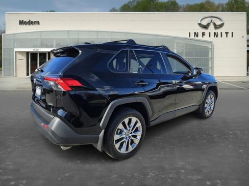 Used 2024 Toyota RAV4 XLE Premium image 4