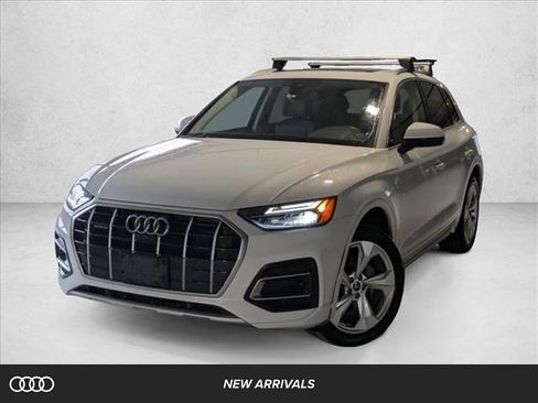 Used 2021 Audi Q5 Premium Plus image 1
