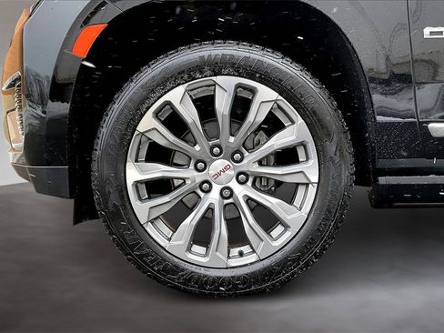Used 2021 GMC Yukon Denali image 35