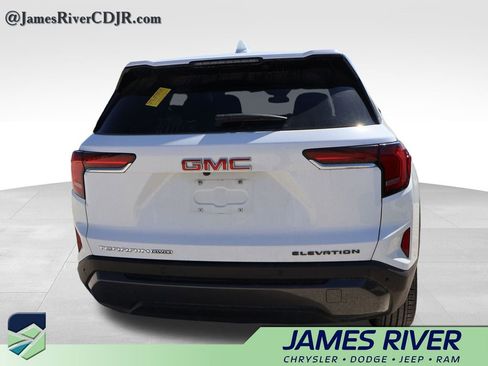 Used 2026 GMC Terrain Elevation image 11