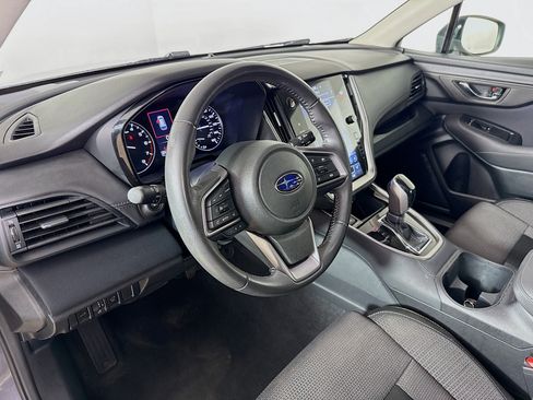 Used 2024 Subaru Outback Premium image 8