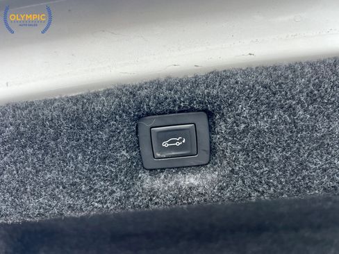 Used 2016 Cadillac CT6 Luxury image 35