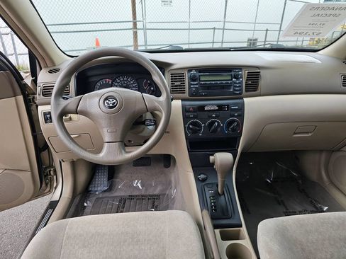 Used 2004 Toyota Corolla CE w/ Preferred Accessory Pkg FWD image 17