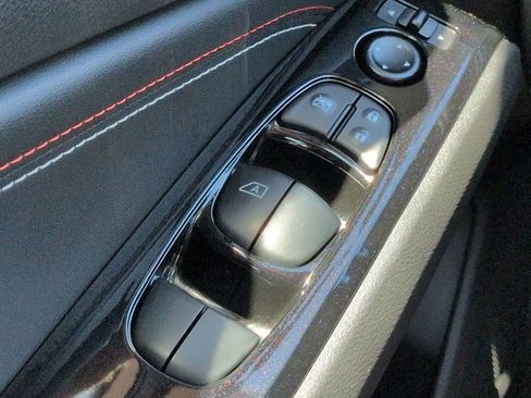 Used 2023 Nissan Altima 2.5 SR w/ SR Premium Package image 24