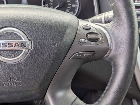 Used 2020 Nissan Murano SL w/ Moonroof Package AWD/4WD image 19