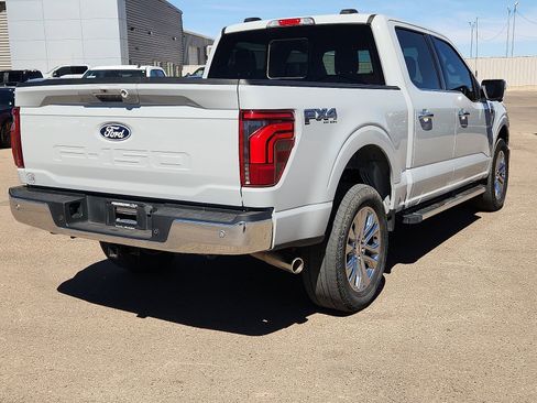 Used 2024 Ford F150 Lariat w/ FX4 Off-Road Package image 4