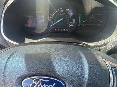 Used 2020 Ford Edge Titanium FWD image 17