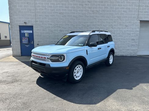 Used 2025 Ford Bronco Sport Heritage AWD/4WD image 2