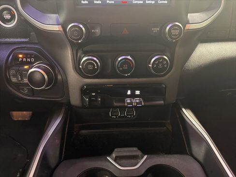 Used 2020 RAM 1500 Big Horn AWD/4WD image 20