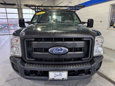 Used 2011 Ford F350 XL image 3