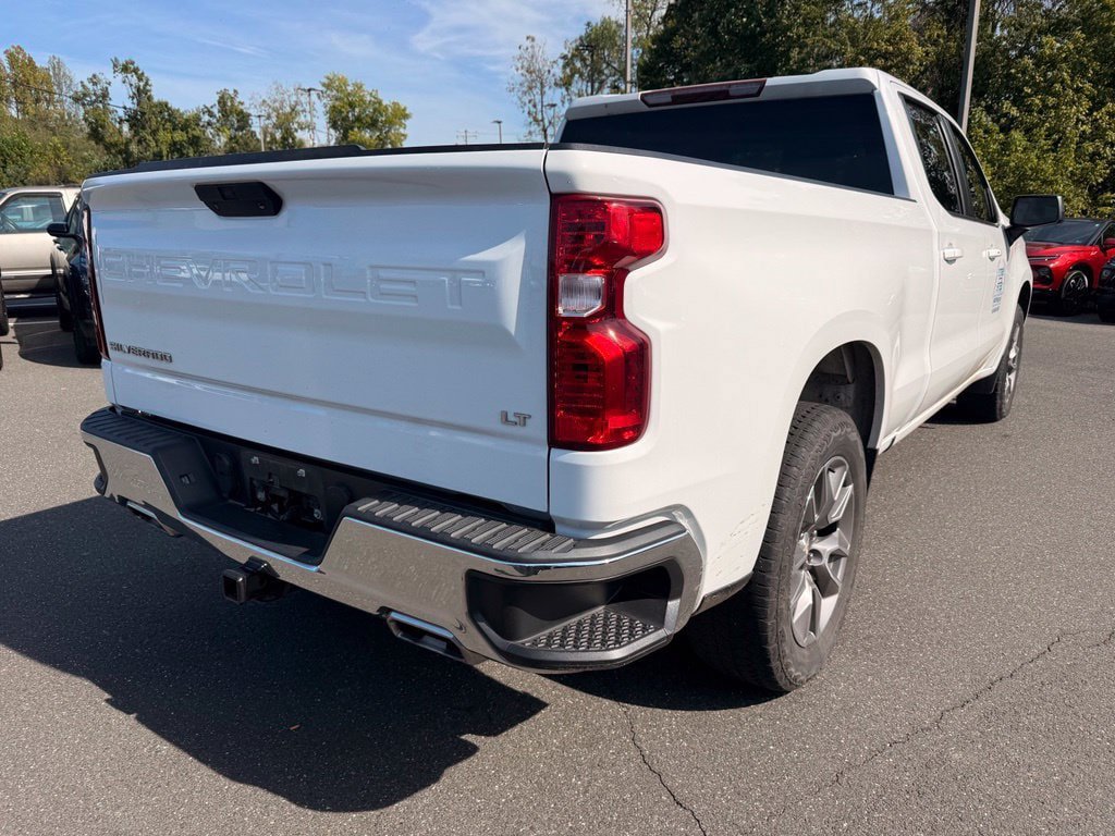 Used 2021 Chevrolet Silverado 1500 LT w/ Z71 Off-Road Package AWD/4WD image 9