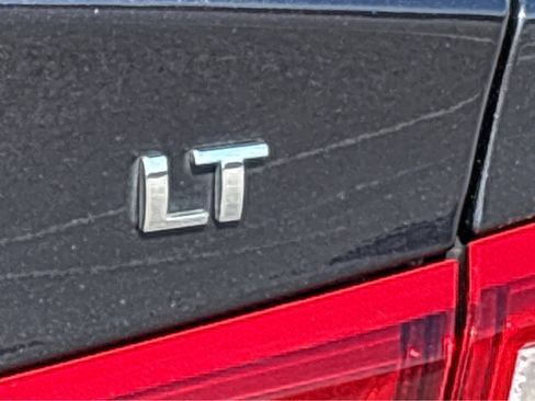 Used 2023 Chevrolet Malibu LT image 25