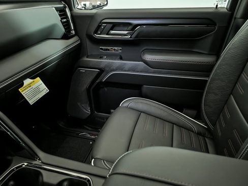 New 2026 GMC Sierra 1500 AT4X image 17