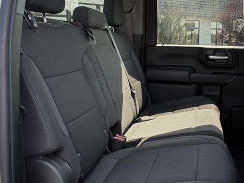 Used 2022 Chevrolet Silverado 2500 Custom w/ Custom Convenience Package AWD/4WD image 29