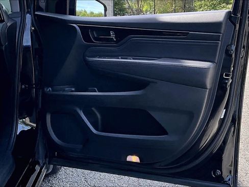 Used 2023 Honda Odyssey Elite image 23