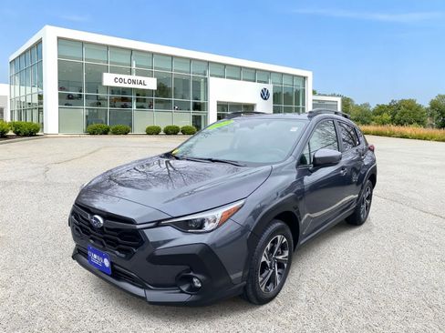 Used 2024 Subaru Crosstrek 2.0i Premium image 1