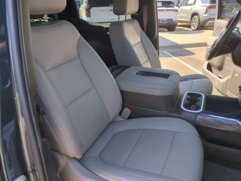 Used 2022 Chevrolet Silverado 1500 LTZ w/ LTZ Premium Package image 33