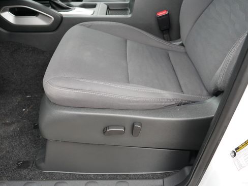 Certified 2023 Nissan Frontier SV w/ SV Convenience Package image 20