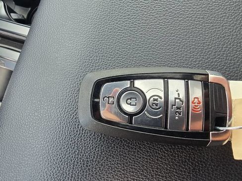 Used 2024 Ford F150 Lariat w/ Equipment Group 502A High AWD/4WD image 32