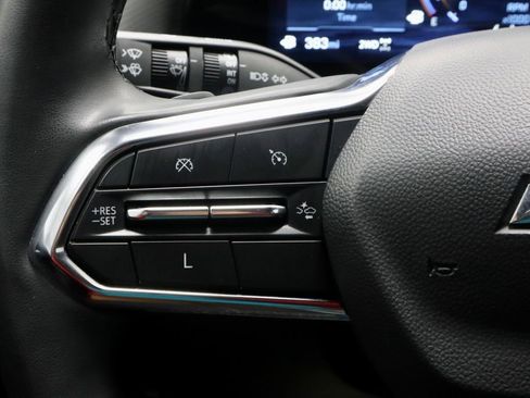 Used 2025 Chevrolet Equinox LT AWD/4WD image 27