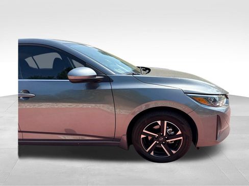 Used 2024 Nissan Sentra SV w/ Lighting Package FWD image 34
