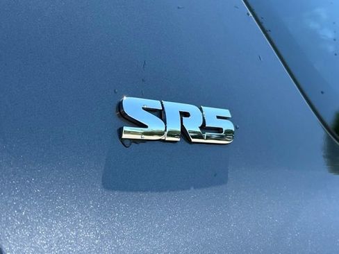 Used 2019 Toyota 4Runner SR5 Premium AWD/4WD image 11