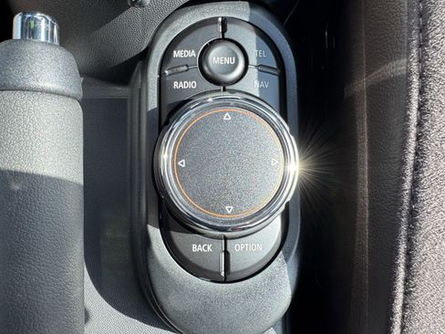 Used 2017 MINI Cooper S FWD image 37