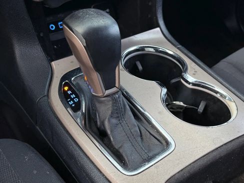 Used 2016 Jeep Grand Cherokee Laredo w/ Quick Order Package 23E image 27