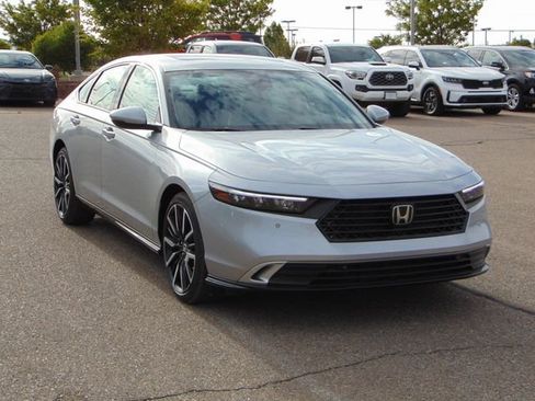 New 2026 Honda Accord Touring image 9